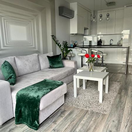 Apartament Winnica Thorn Exterior foto