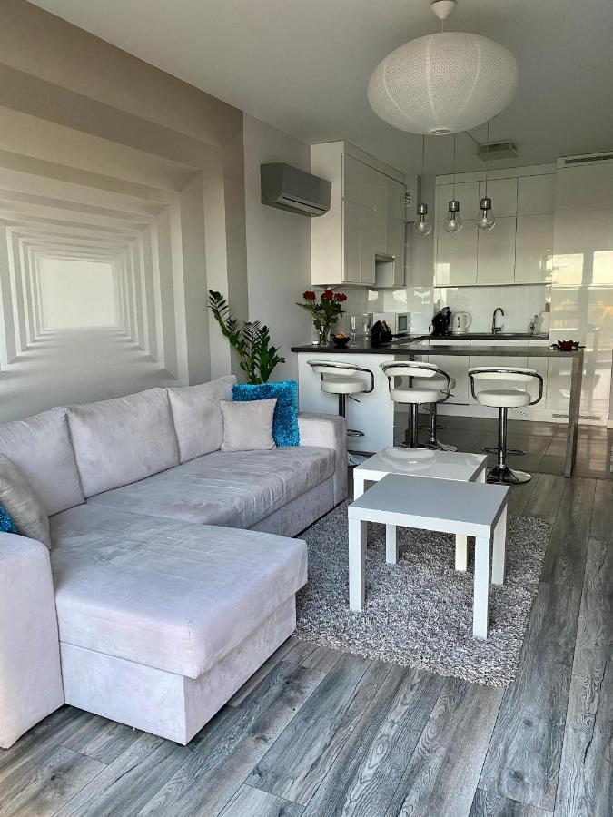 Apartament Winnica Thorn Exterior foto